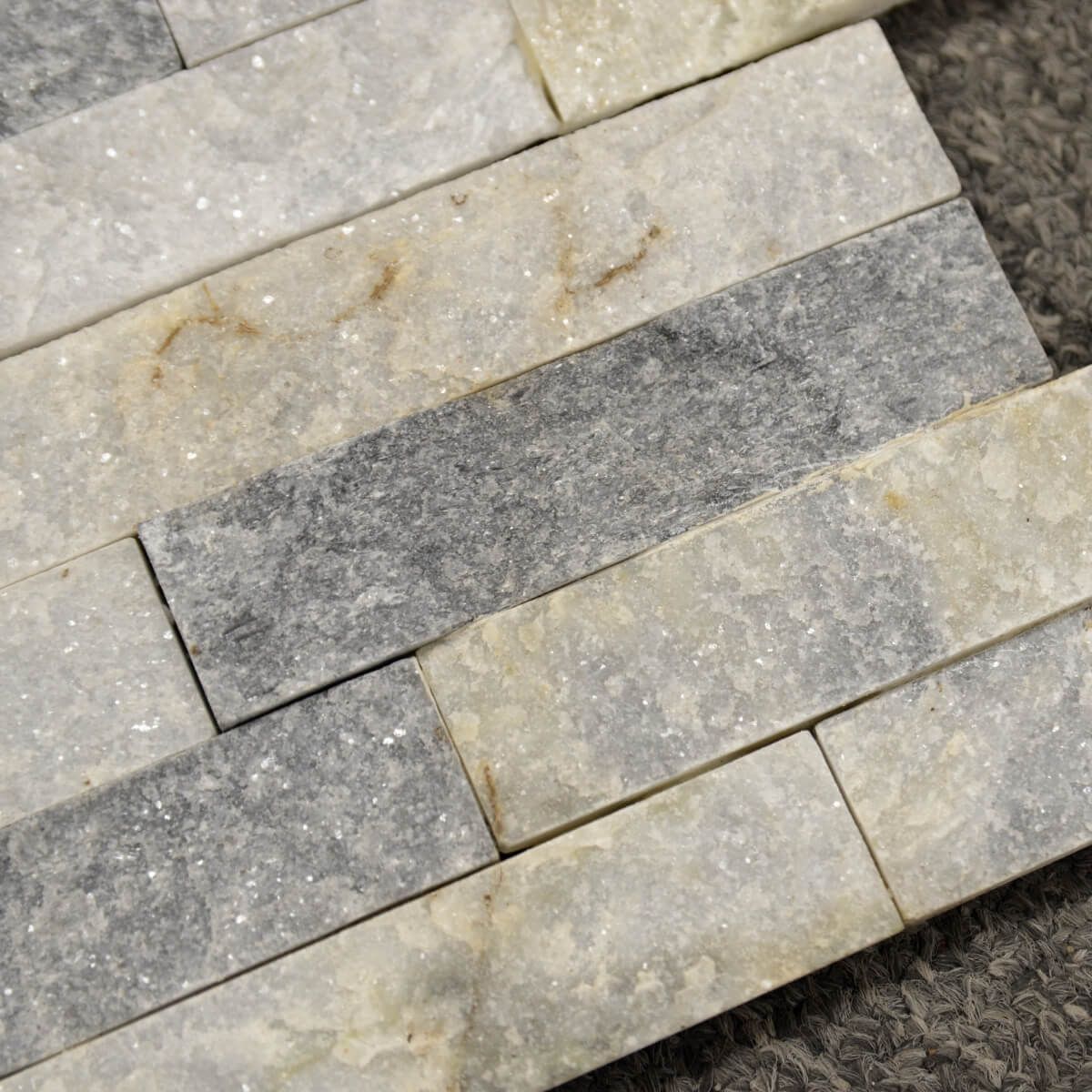 Panel ścienny Kwarcyt Stackstone Cloud Grey 10x36x0,8-1,3 cm (15,84 m2)