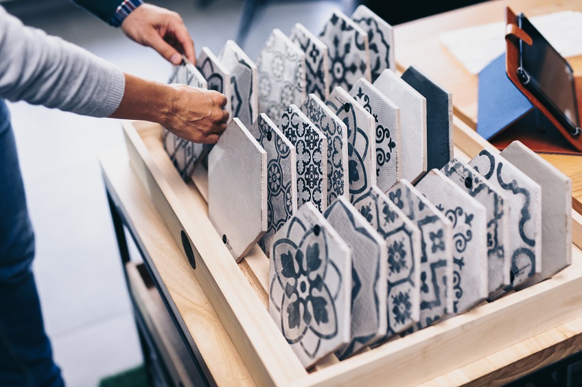 Piękne heksagonalne płytki włoskie i hiszpańskie